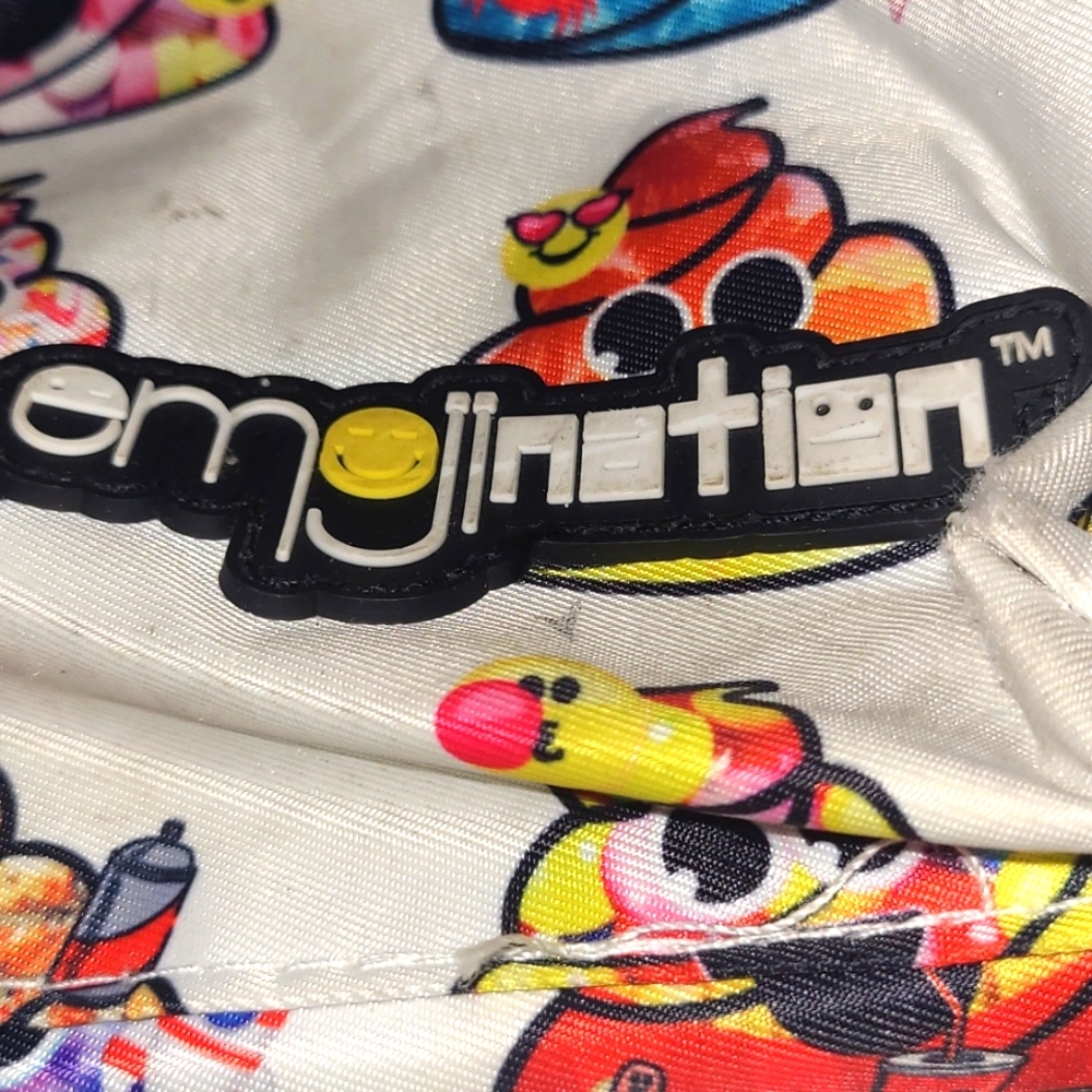 Poop emojes back pack - Picture 2 of 6